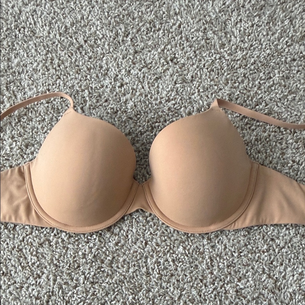 SKIMS T-shirt Bra